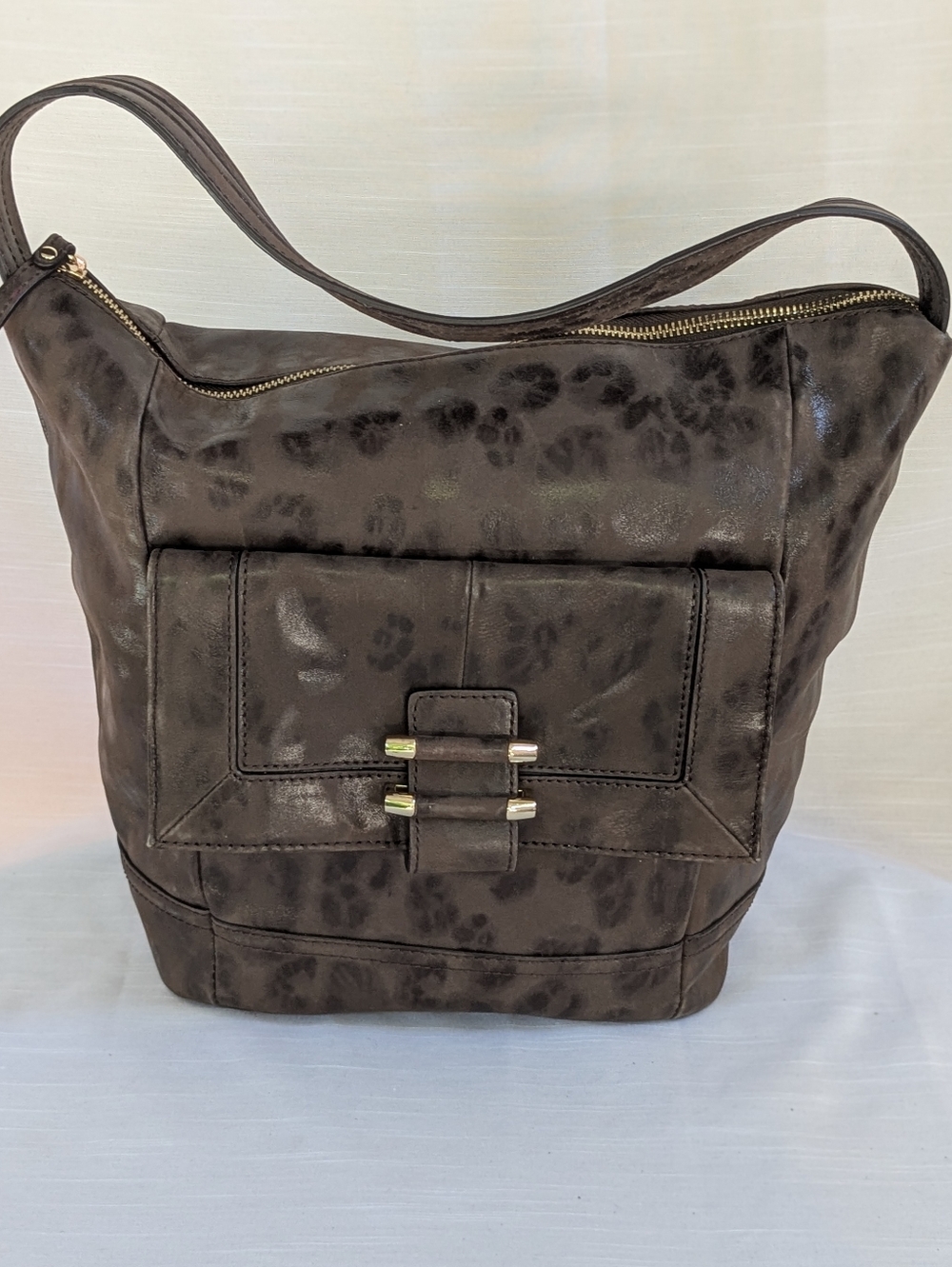 B. Makowsky Soft Brown Leather Hobo Shoulder Purse Gold Hardware